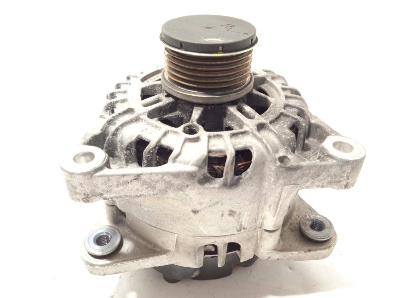 Recambio de alternador para citroën c4 lim. live edition referencia OEM IAM 9670899580  TG12C106
