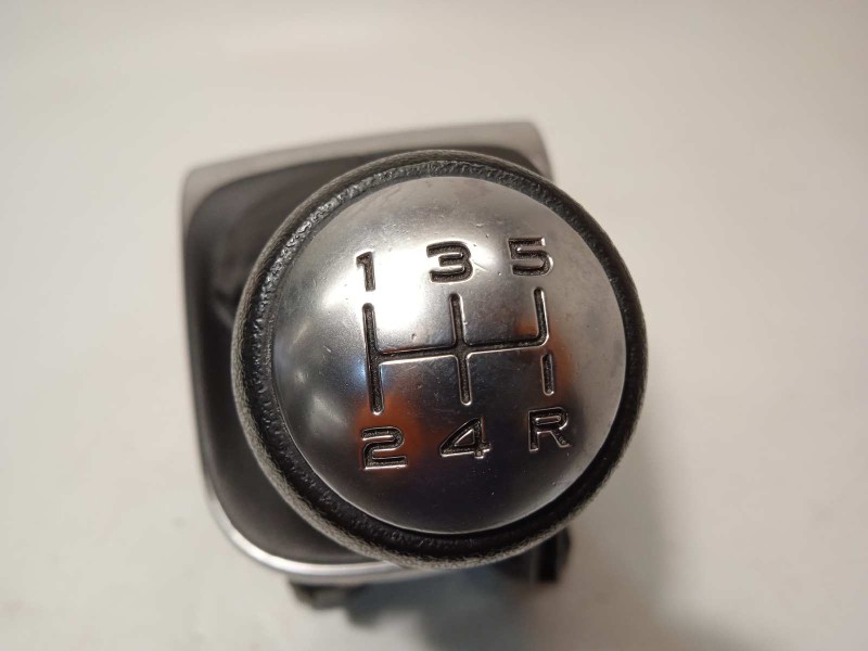 Recambio de palanca cambio para citroën c4 lim. live edition referencia OEM IAM 9671748880  2400NG