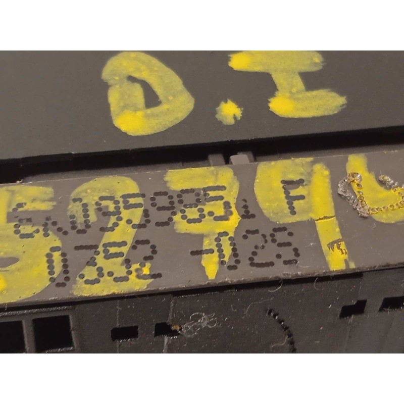 Recambio de mando elevalunas delantero izquierdo para audi a4 ber. (b8) básico referencia OEM IAM 8K0959851F  8K0959851FV10