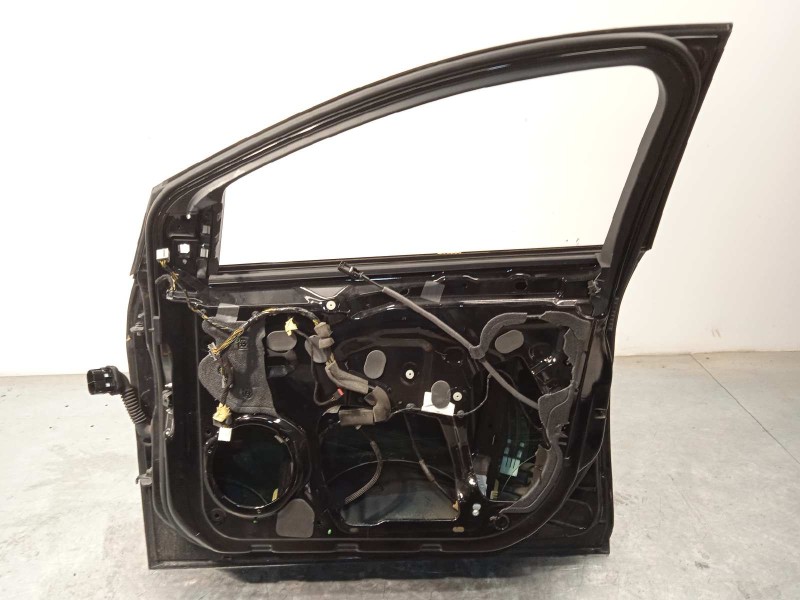Recambio de puerta delantera derecha para ford focus lim. 1.0 ecoboost cat referencia OEM IAM 2147844  