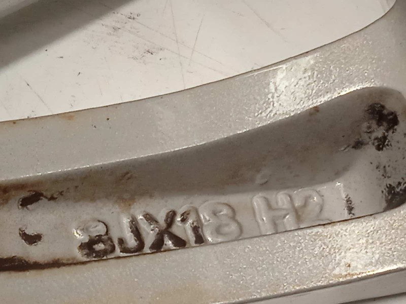 Recambio de llanta para bmw serie 4 coupe (f32) 420d referencia OEM IAM 6796249  36116796249