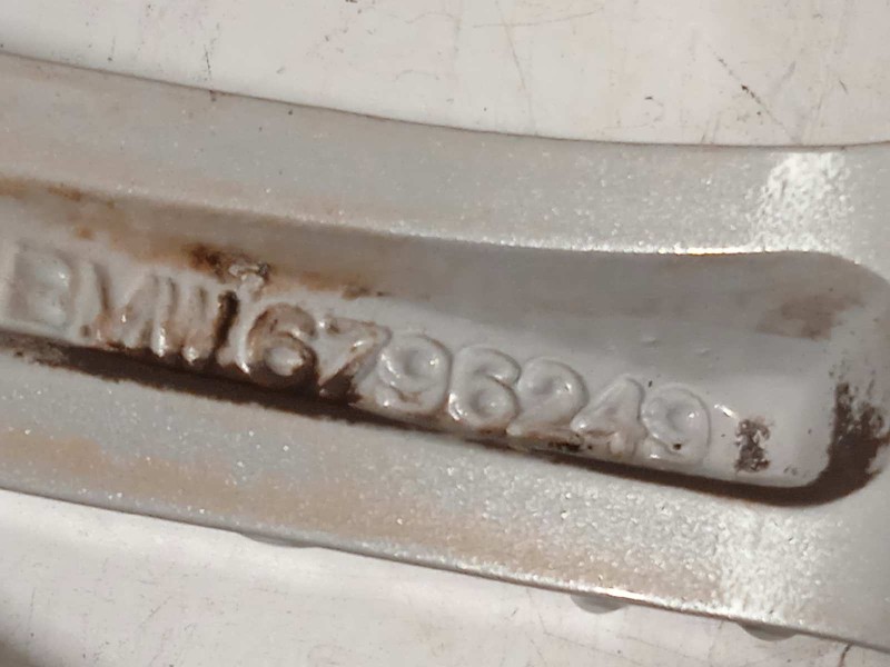 Recambio de llanta para bmw serie 4 coupe (f32) 420d referencia OEM IAM 6796249  36116796249