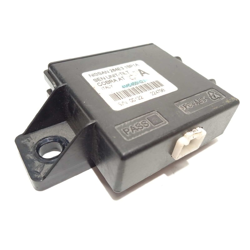 Recambio de modulo electronico para infiniti ex ex30d referencia OEM IAM 284E31BP1A  