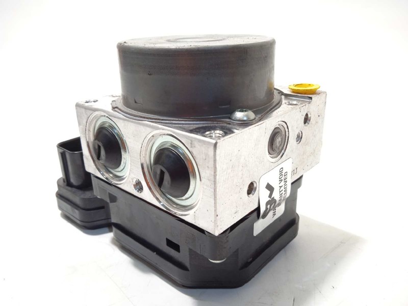 Recambio de abs para toyota c-hr referencia OEM IAM 4451010110 11304041570 8954110050