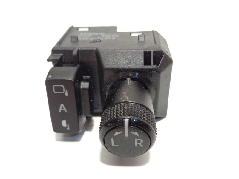 Recambio de mando retrovisor para toyota c-hr referencia OEM IAM 84872F4010  