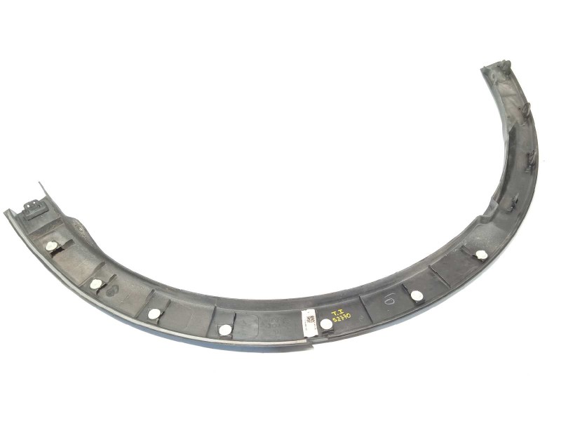 Recambio de aletin trasero izquierdo para toyota c-hr referencia OEM IAM 75606F4010  