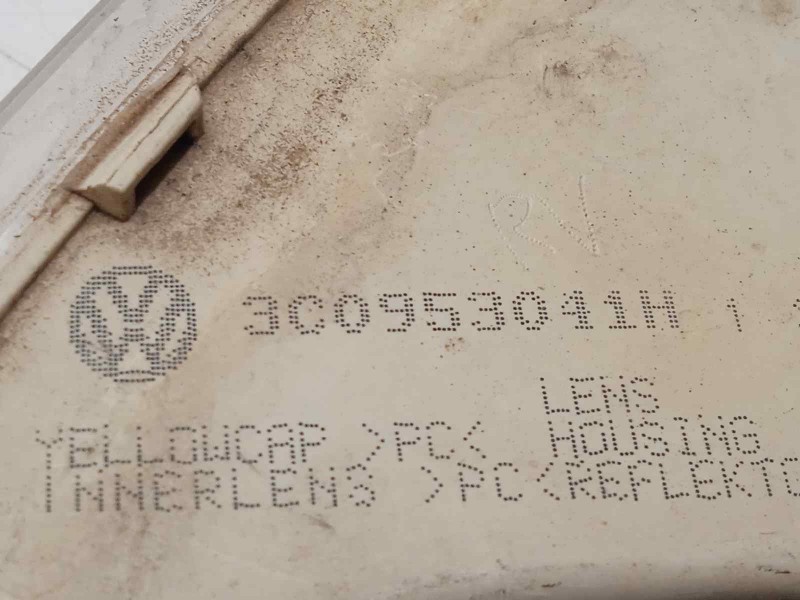 Recambio de piloto delantero izquierdo para volkswagen passat variant (3c5) 2.0 tdi referencia OEM IAM 3C0953041H  