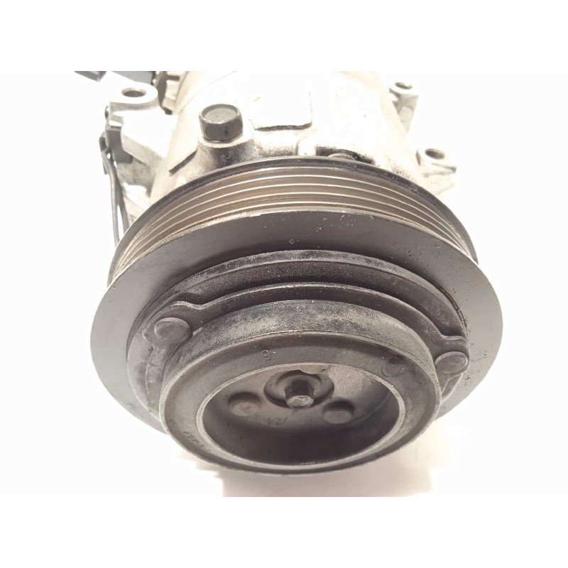 Recambio de compresor aire acondicionado para hyundai i20 comfort referencia OEM IAM 977012K201  F500FG8CA07
