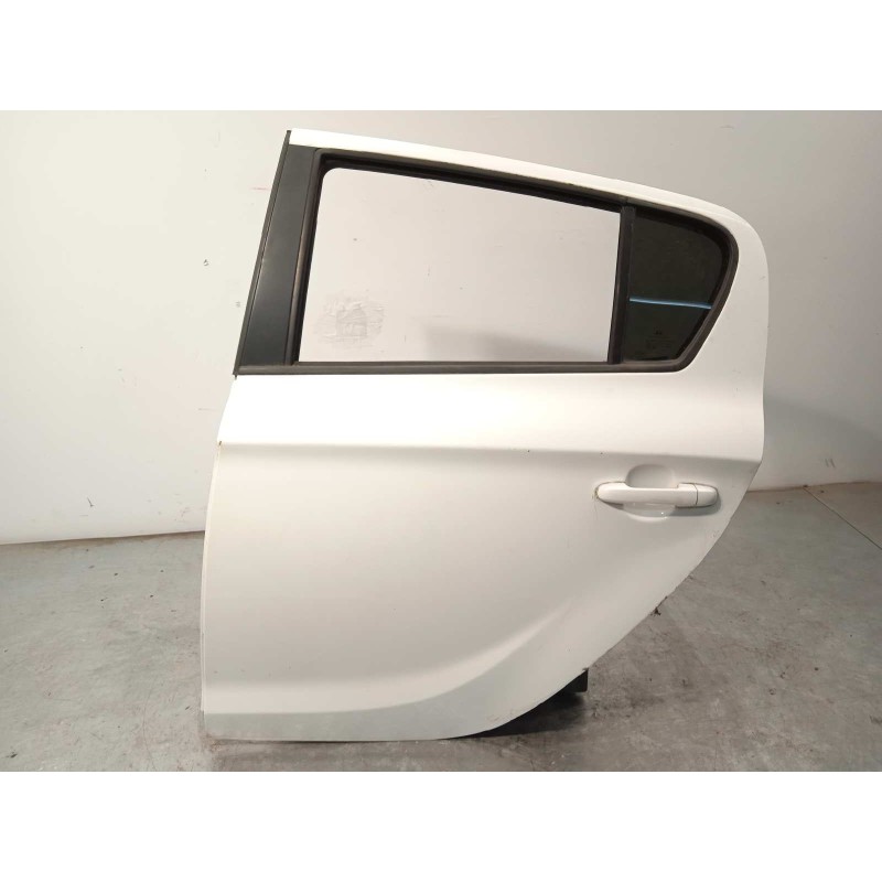 Recambio de puerta trasera izquierda para hyundai i20 comfort referencia OEM IAM 770034P000  