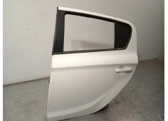 Recambio de puerta trasera izquierda para hyundai i20 comfort referencia OEM IAM 770034P000   2