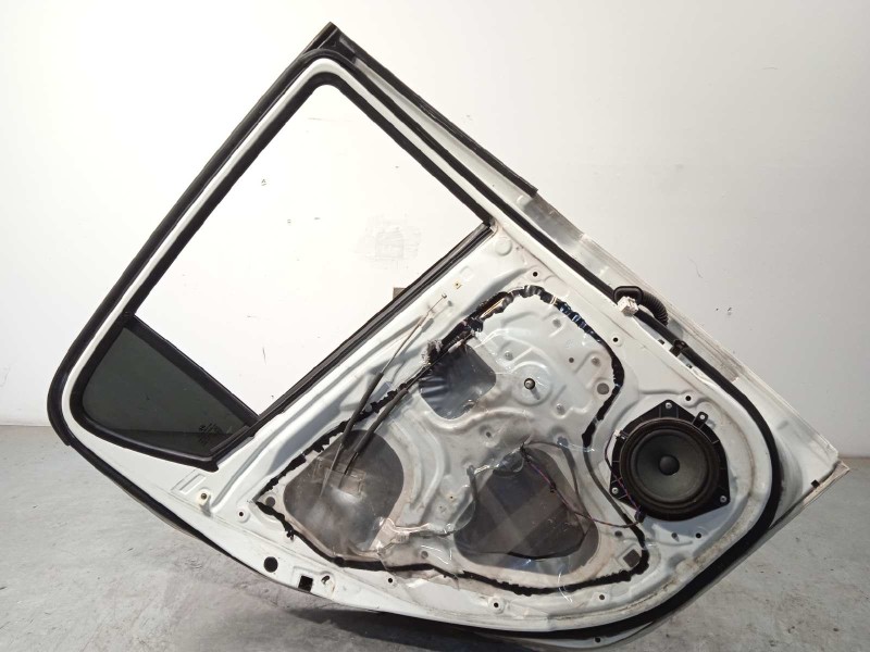 Recambio de puerta trasera izquierda para hyundai i20 comfort referencia OEM IAM 770034P000  