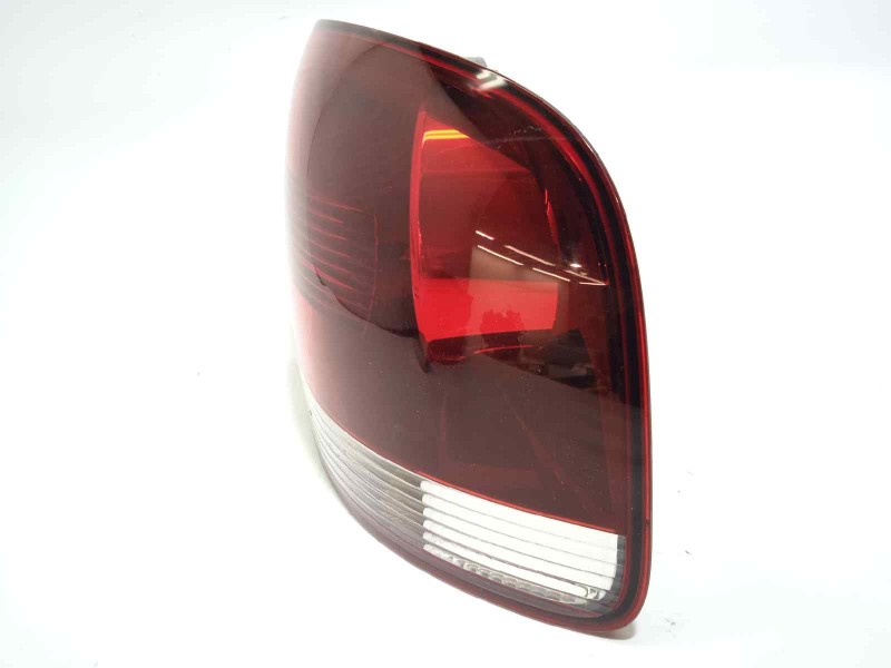 Recambio de piloto trasero derecho para volkswagen touareg (7l6) 3.0 v6 tdi dpf referencia OEM IAM 7L6945096R  