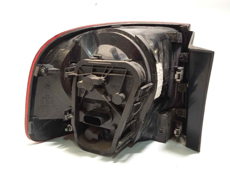 Recambio de piloto trasero derecho para volkswagen touareg (7l6) 3.0 v6 tdi dpf referencia OEM IAM 7L6945096R  