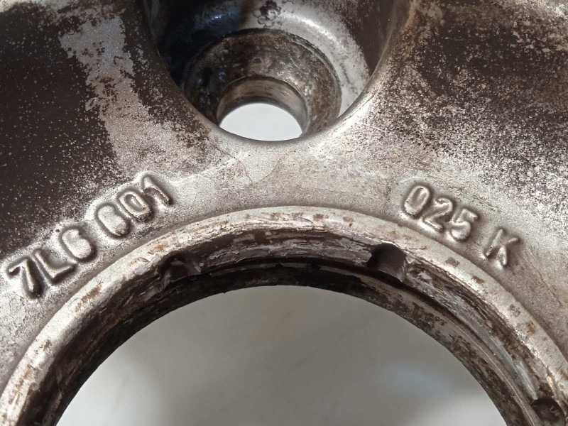 Recambio de llanta para volkswagen touareg (7l6) 3.0 v6 tdi dpf referencia OEM IAM 7L6601025K  7L6601025K8Z8