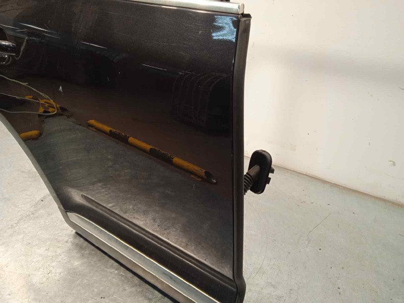 Recambio de puerta trasera derecha para volkswagen touareg (7l6) 3.0 v6 tdi dpf referencia OEM IAM 7L0833056M  