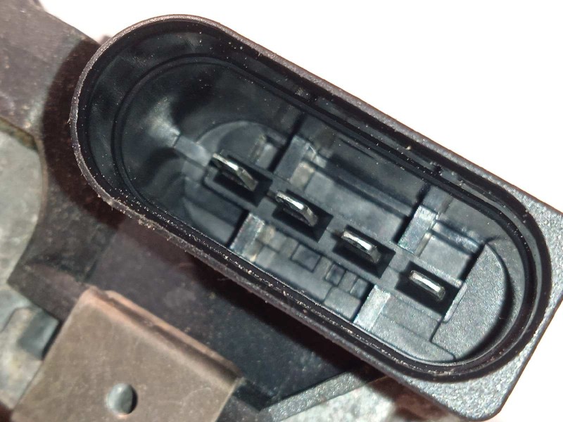 Recambio de motor limpia delantero para kia carens ( ) basic referencia OEM IAM 98110A4000  