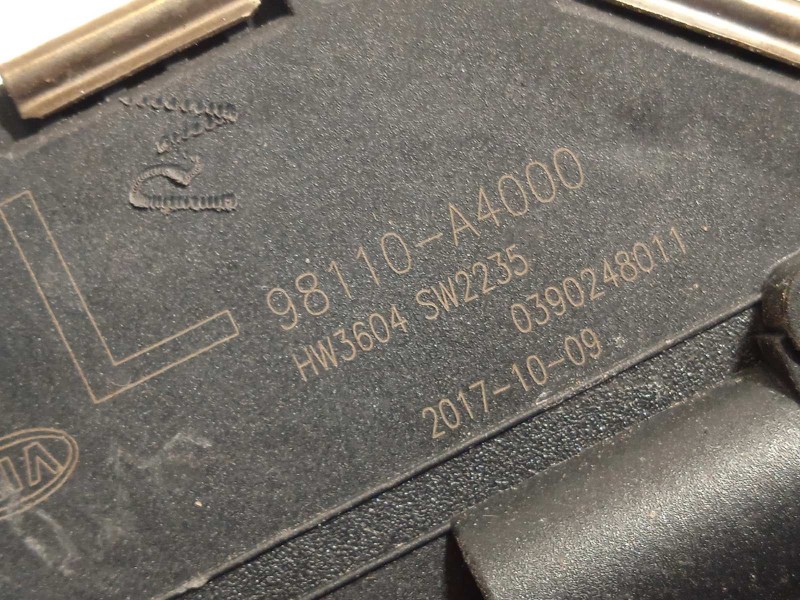 Recambio de motor limpia delantero para kia carens ( ) basic referencia OEM IAM 98110A4000  