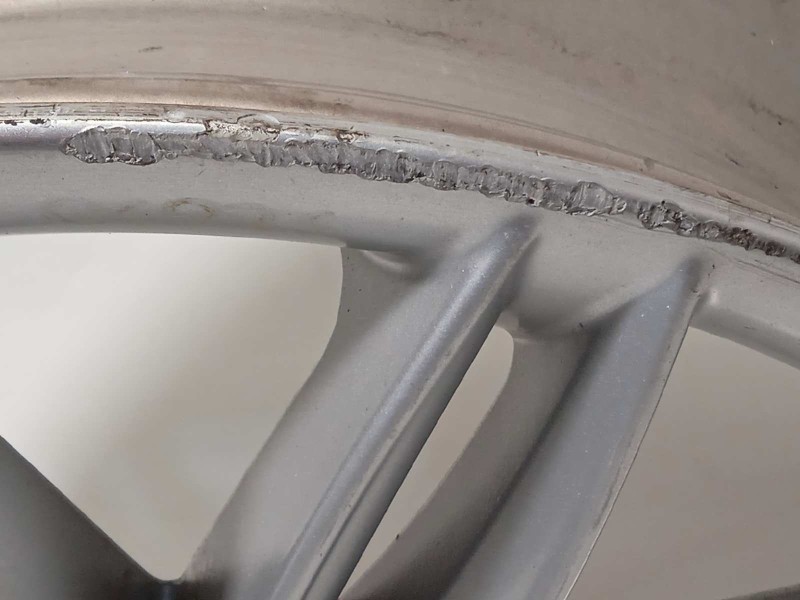 Recambio de llanta para bmw serie 1 berlina (e81/e87) 120d referencia OEM IAM 8036938  36118036938