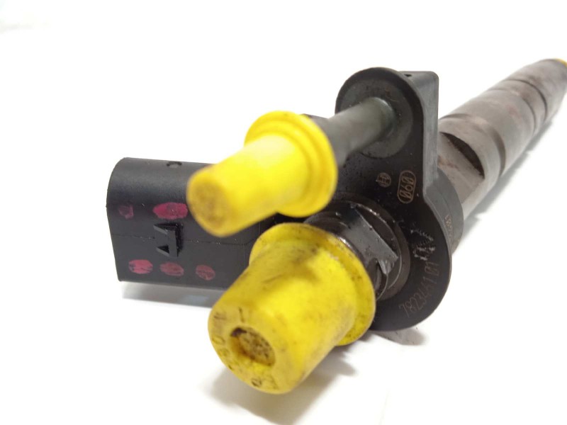 Recambio de inyector para bmw serie 3 touring (f31) 335d xdrive referencia OEM IAM 7823461  13537823461