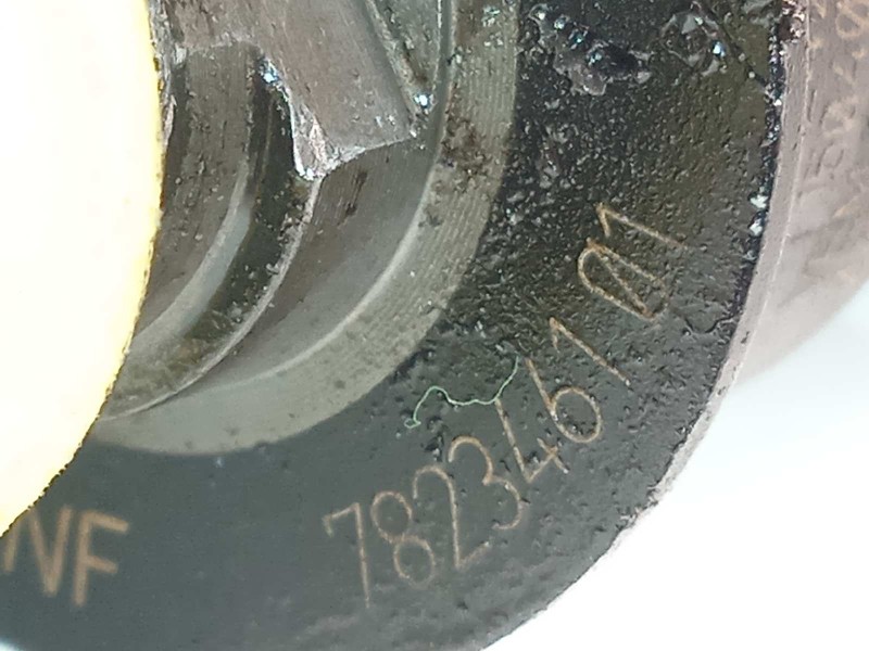 Recambio de inyector para bmw serie 3 touring (f31) 335d xdrive referencia OEM IAM 7823461  13537823461