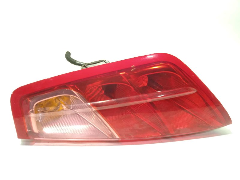 Recambio de piloto trasero derecho para fiat punto (evo) (199) dynamic referencia OEM IAM 51701590  