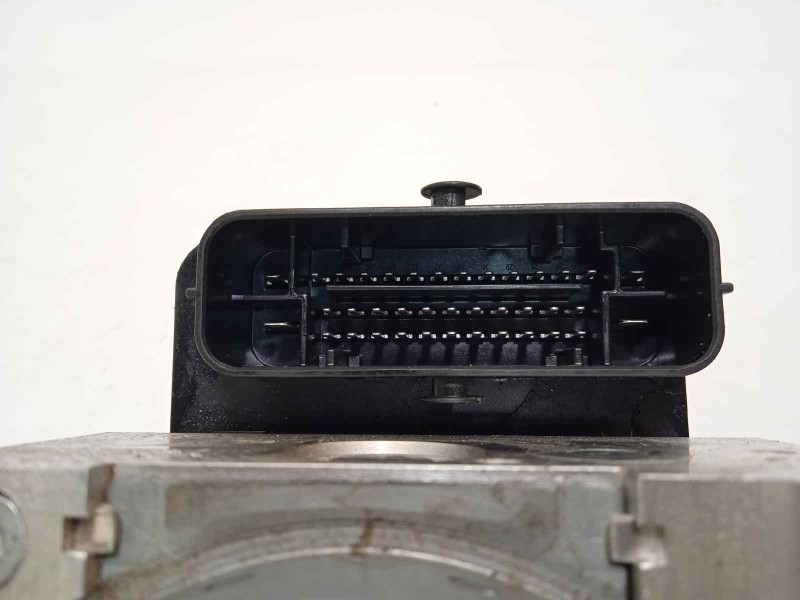 Recambio de abs para opel corsa f gs line referencia OEM IAM 9836177780 10091639833 10022020184