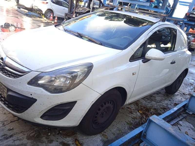 opel corsa d del año 2014