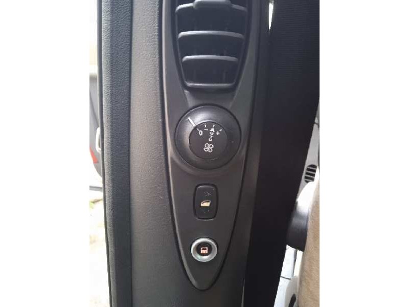 lancia phedra (180) del año 2006