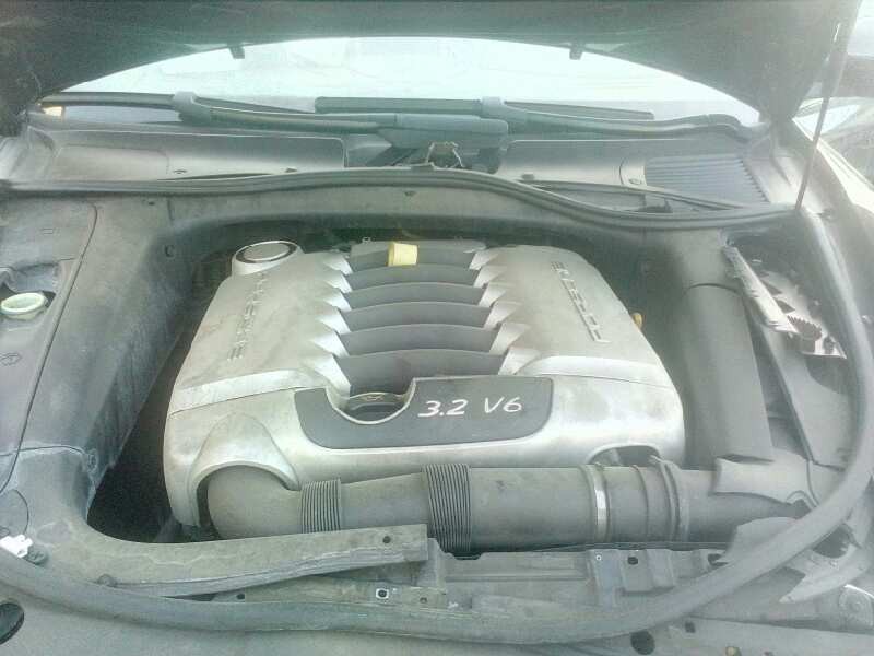 porsche cayenne (typ 9pa) del año 2005