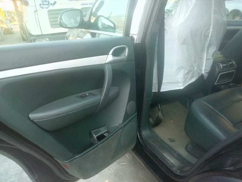 porsche cayenne (typ 9pa) del año 2005