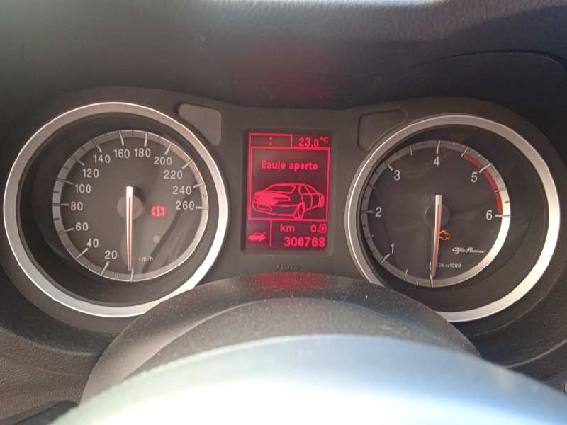 alfa romeo 159 (140) del año 2006