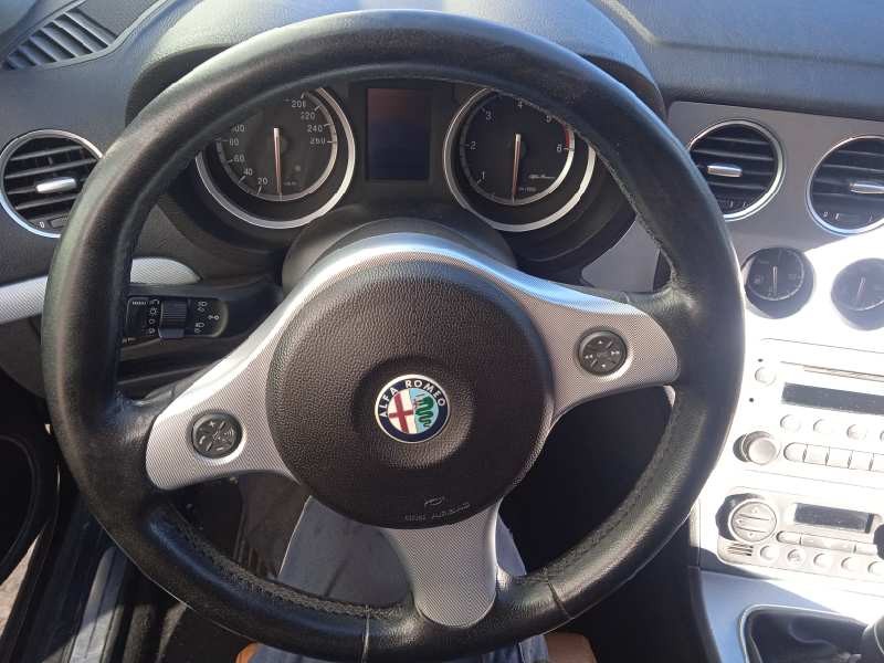 alfa romeo 159 (140) del año 2006