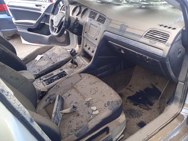 volkswagen golf vii lim. del año 2014