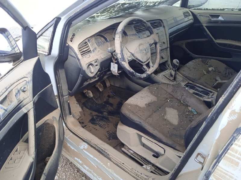 volkswagen golf vii lim. del año 2014