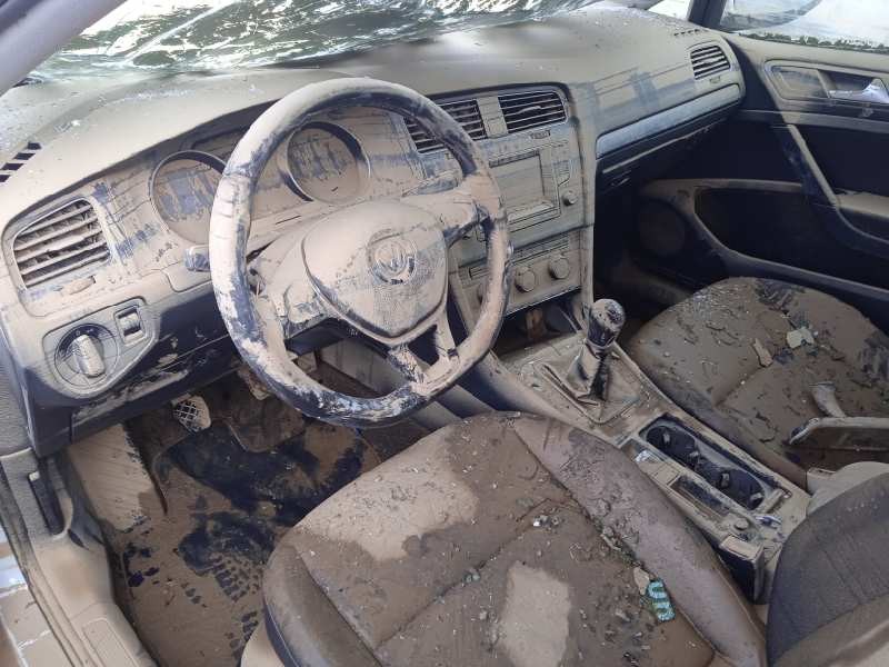 volkswagen golf vii lim. del año 2014