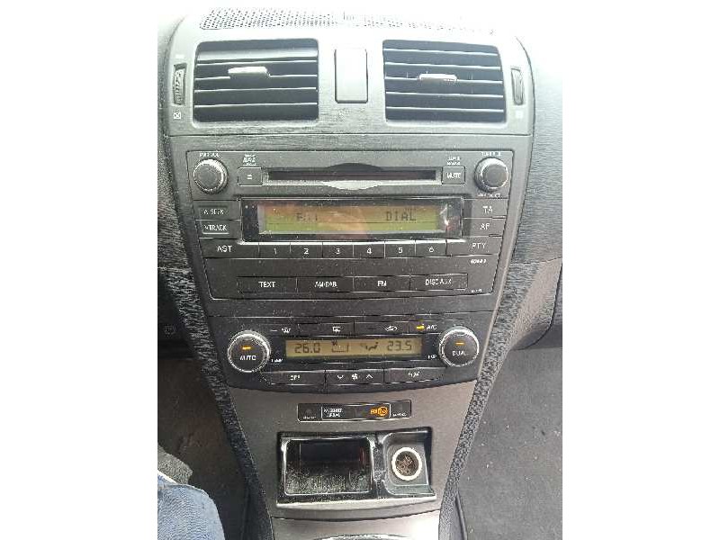 toyota avensis cross sport (t27) del año 2009