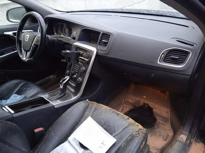 volvo s60 lim. del año 2013