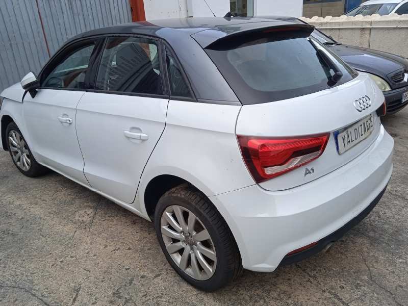 audi a1 sportback (8xf) del año 2016