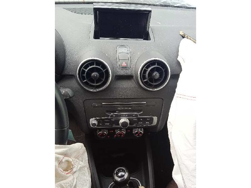 audi a1 sportback (8xf) del año 2016