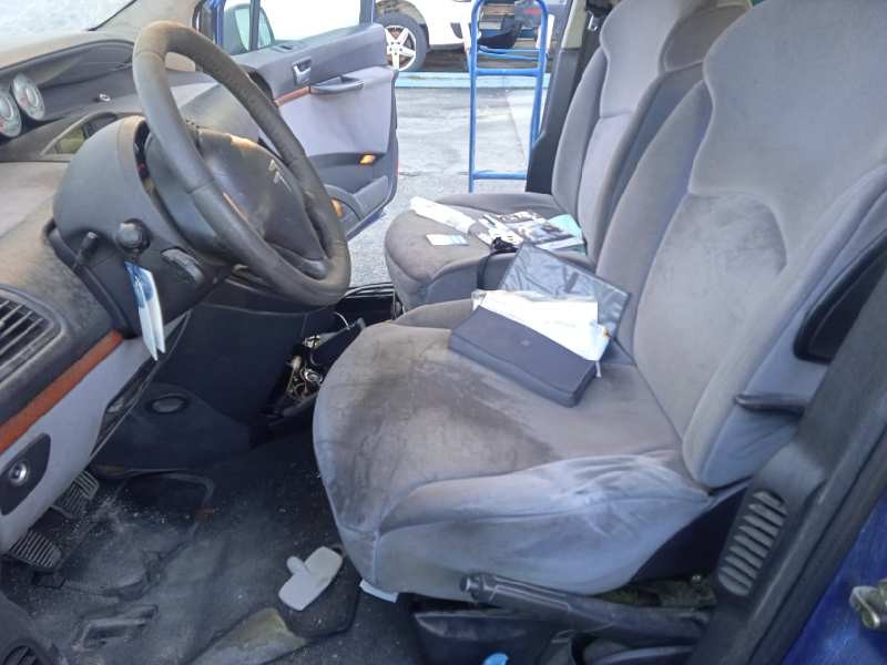 citroën c8 del año 2003