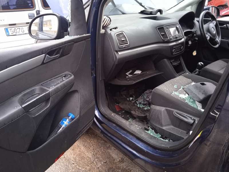 volkswagen sharan (7n1) del año 2011