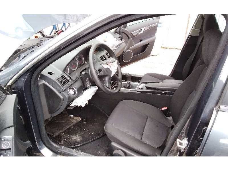 mercedes-benz clase c (w204) familiar del año 2010