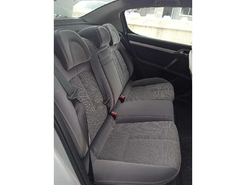 peugeot 407 del año 2006