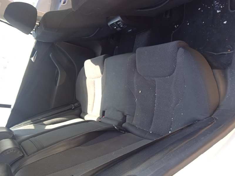 volkswagen passat berlina (3c2) del año 2010