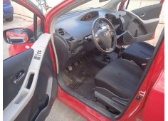 toyota yaris del año 2010 2