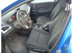 renault megane iii berlina 5 p del año 2012 2