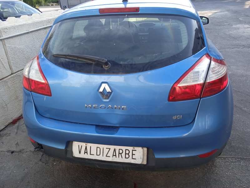 renault megane iii berlina 5 p del año 2012