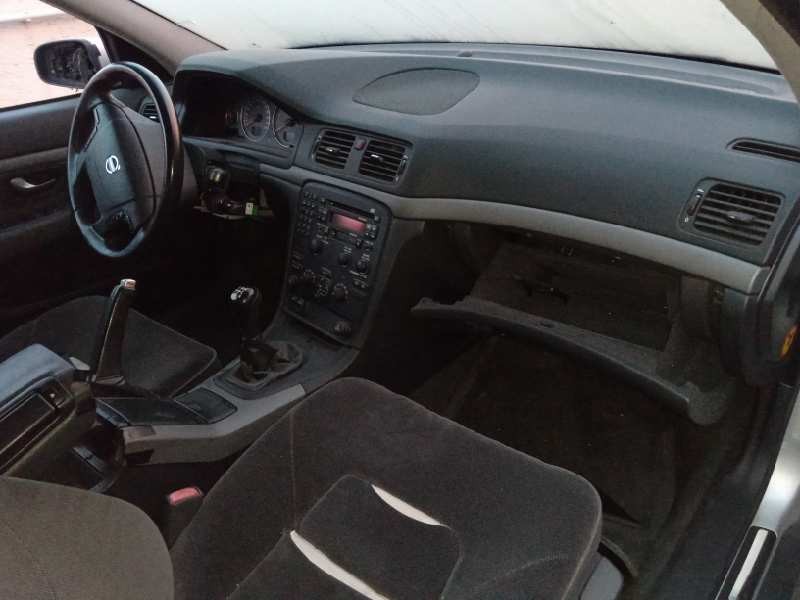 volvo s80 berlina del año 2003