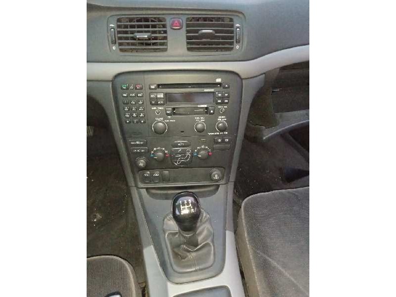 volvo s80 berlina del año 2003