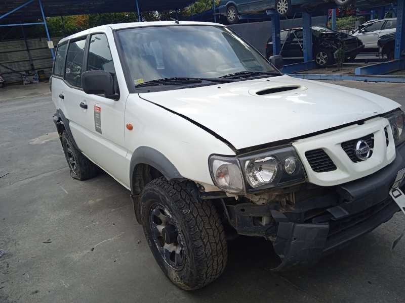 nissan terrano/terrano.ii (r20) del año 2004